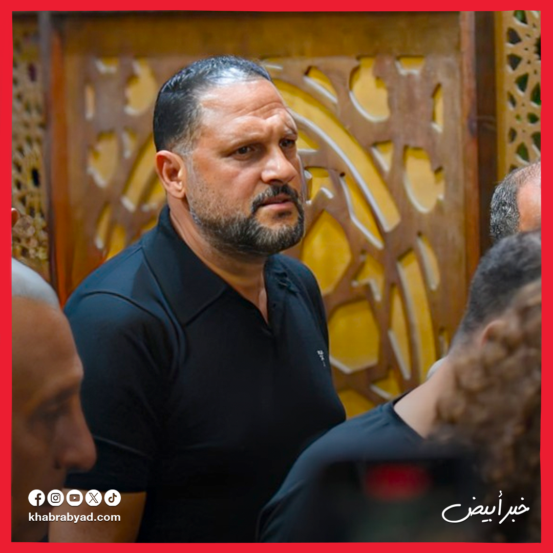 النجوم يقدمون واجب العزاء في شقيق المخرج خالد جلال