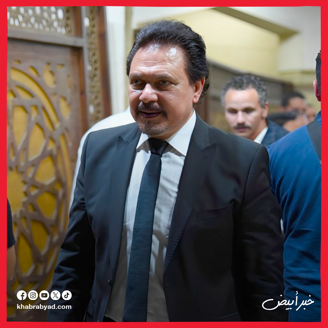 النجوم يقدمون واجب العزاء في شقيق المخرج خالد جلال