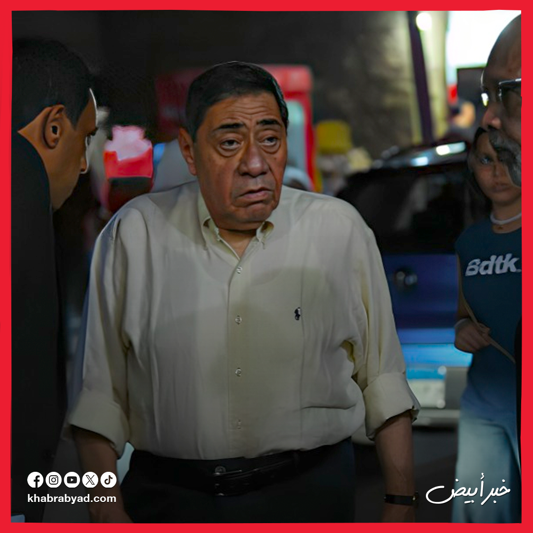 النجوم يقدمون واجب العزاء في شقيق المخرج خالد جلال