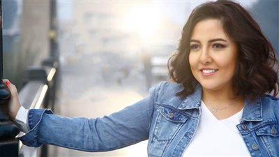 غداً.. مي كساب تطرح «البنية» علي يوتيوب