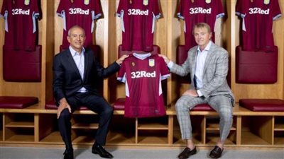 ثنائي إعلان الاعتذار في نادي ناصف ساويرس