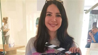 بدون درة.. صناع مسلسل «بلا دليل» يحتفلون بانطلاق التصوير 