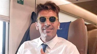 تعرف مين ده؟ .. الإجابة في السطر الأخير