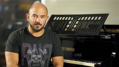 الفيديو الأخير .. العسيلي : أتمني أن يفسر لي أحد ما يحدث علي السوشيال ميديا