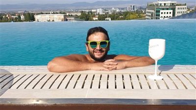 الجمهور لمصطفى خاطر: «أنت جاية تشتغلي ايه»؟ 