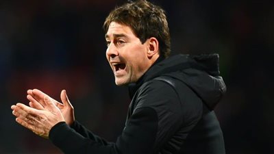 بالفيديو : أغلي 10 مدربين  في تاريخ القلعة الحمراء