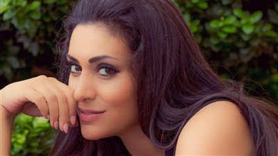 يحدث الأن .. 12 ساعة «أشغال شاقة»  لـ مايا نصري فى شبرامنت