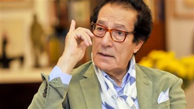 غدا.. فاروق حسنى يفتح ملفاته القديمة فى «نظرة»