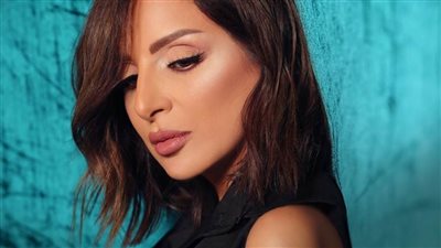 بالفيديو: شاهد ماذا قيل عن أنغام من الصديق المقرب  «لأبوها وعمها»؟