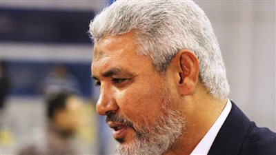 «خاص» جمال عبد الحميد عن رهان خسارة الكأس: طلبت من الحلاق يقفل أسبوع