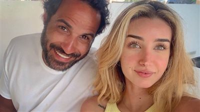 بالفيديو من بلغاريا .. رسالة أحمد فهمي لـ هنا الزاهد: أسف مش هاقدر أحلق دقني قبل الفرح