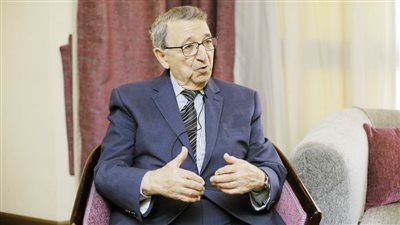 بالفيديو: أول مرة .. كيف وصل زويل لـ نوبل؟  سر يكشفه د مصطفي السيد