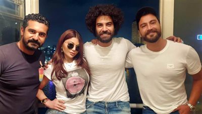 هيفاء وهبي تخطف معتصم النهار في «عقدة الخواجة»