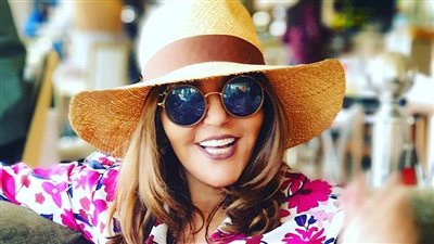 مجرد سؤال بمناسبة «إنسان ألي» : أذكر كم مرة قالت سميرة سعيد كلمة «إنسان» في أغانيها؟