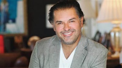 بالفيديو : The Big kiss .. «راغب علامة لما بيبوس»