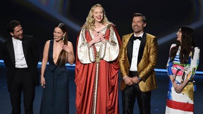 بالصور .. مفاجآت نجوم «إيمي» 2019 