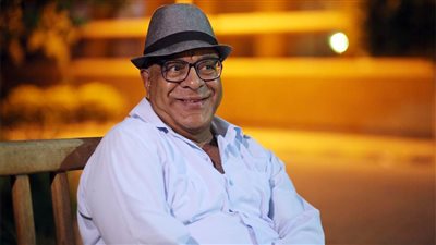 بالفيديو : عنتر هلال يكشف كواليس أهم أغنية في حياة حميد الشاعري