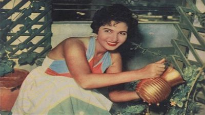 بمناسبة ذكري ميلادها .. قصة نعيمة عاكف مع الرئيس السوفيتي خروتشوف