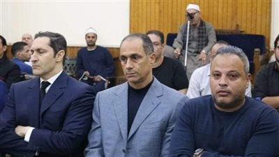 جمال وعلاء مبارك فى عزاء طلعت زكريا