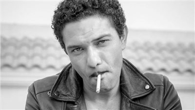 آسر ياسين ينتهي من «صاحب المقام» ويستعد لـ «الشايب»