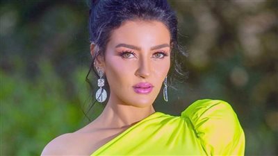 هبة الأباصيري : سعيدة بـ«آخر النهار» وملفات مهمة فى الحلقات المقبلة