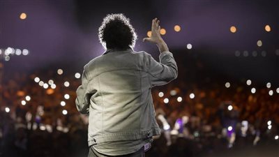 بالفيديو : الظهور الأول لمنير بعد عيد ميلاده