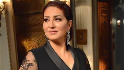 وفاء عامر لـ«خبر أبيض» : نفسي أجسد دور أم الشهيد 