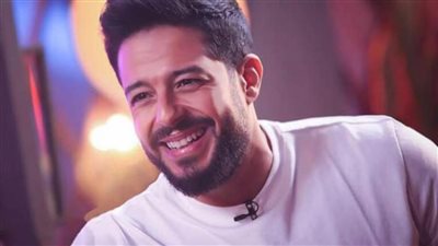 «يوم التفاح اللبناني» برعاية محمد حماقي