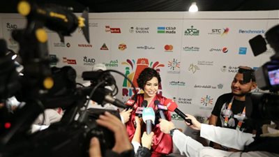 بالصور : شيرين عبدالوهاب تتألق بأقوي حفلات الرياض