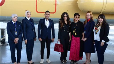 نجمات تدعمن مبادرة زينب بشير «فيها حاجة حلوة» من متحف القوات الجوية 