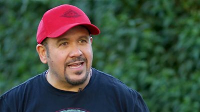 بالفيديو .. هشام عباس : أغاني المهرجانات تشتت الفكر ولابد من إعادة تأهيل مطربيها