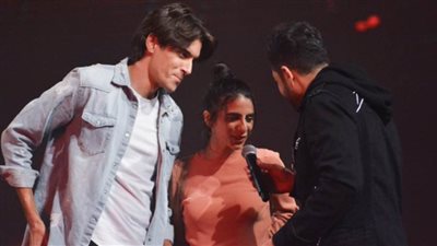 حماقي يحيي حفل خطوبة علي إستيدج «كايرو فيستيفال» ويهدي أغنية لأخوه طارق