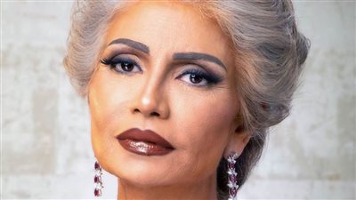 سوسن بدر مفاجأة مسرحية «علاء الدين»