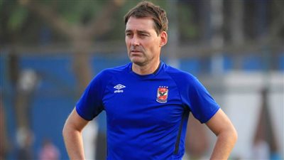 فرمانات «فايلر» في الأهلي .. المران سري وترميم ملعب «التتش»