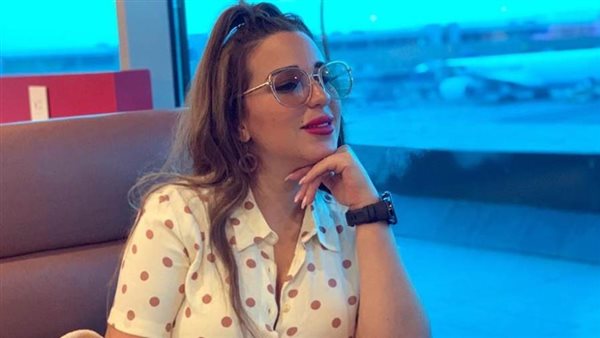 أسما شريف منير