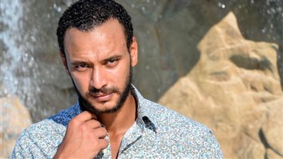 أحمد خالد صالح : أنا مدمن في «شريط 6»