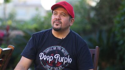 هشام عباس يكشف خطة 2020 : أغنية «معاه» أخر يناير و«هتعمل إيه» في الفالنتين