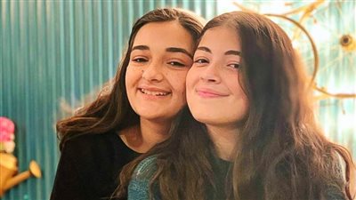 إعرف شرط أحمد زاهر لعودة بناته إلى الوسط الفنى