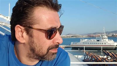 كريم عبدالعزيز يبحث عن مسلسل إذاعى لرمضان 2020