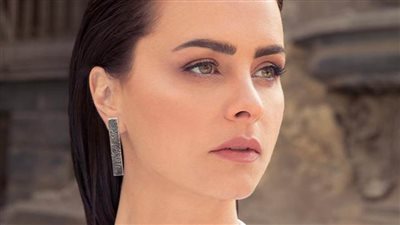 نور اللبنانية تتحدث عن أول حاجة في كل حاجة 