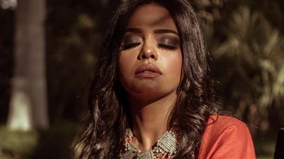 أسماء أبو اليزيد : أقدم دور كوميدي في «حضور وإنصراف»