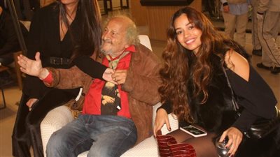 بمشاركة 60 فنانا تشكيليا .. جورج بهجوري يخطف الأضواء في معرض إعمار 