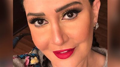 بالفيديو : غادة عبدالرازق قريباً في «خبر أبيض» وبدأت تصوير «حفلة 9» في نزلة السمان