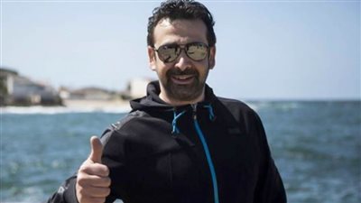 كريم عبدالعزيز لـ صاحبة السعادة : هكون ملبوس في الفيل الأزرق 3 و«1919» مجزرة