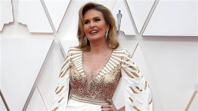 يسرا علي السجادة الحمراء في الأوسكار وتشارك في لجنة التحكيم