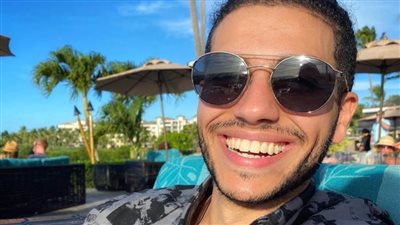 صدق أو لا تصدق .. مينا مسعود يحارب الإحباط على انستجرام بهذة الصورة