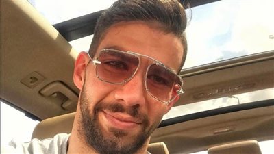 انفراد : شريف إكرامي من الأهلي إلى بيراميدز والمقابل 10 مليون جنية في السنة