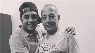 أوس أوس في ذكري وفاة أبوه : كان نفسي أبويا يشوف نجاحي