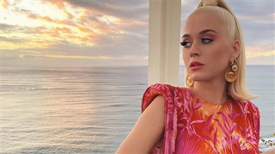 5 مواقف مثيرة للجدل لـ كاتي بيري في برنامج «American Idol»