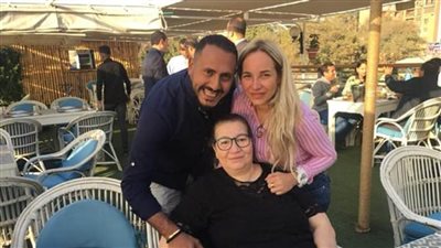 وفاة والدة زوجة هاني محروس والعزاء اليوم